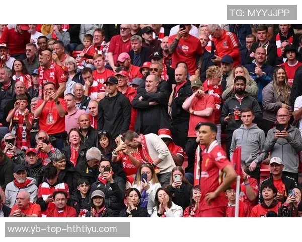 赫拉芬贝赫因脚踝受伤缺席利物浦今日训练状态堪忧